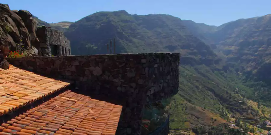 Mirado de César Marique o Del Palmarejo