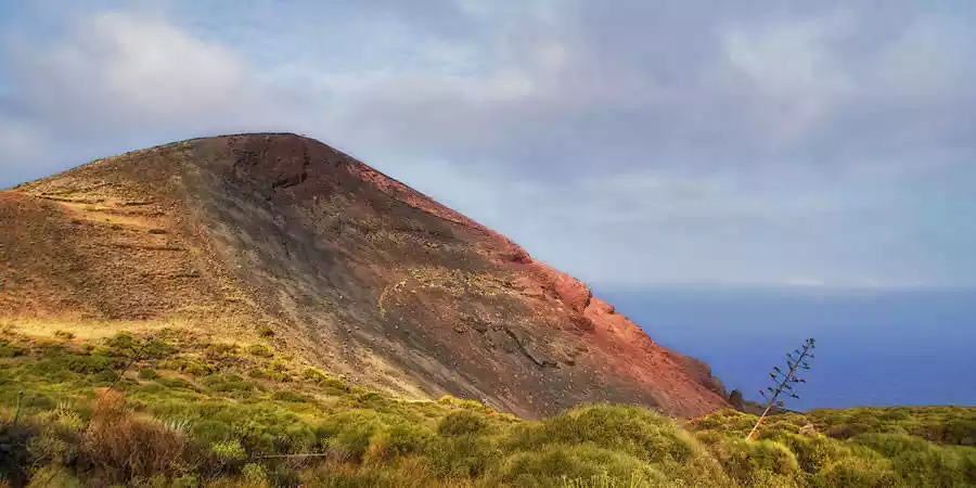 Monumento Natural de Montaña de Azufre